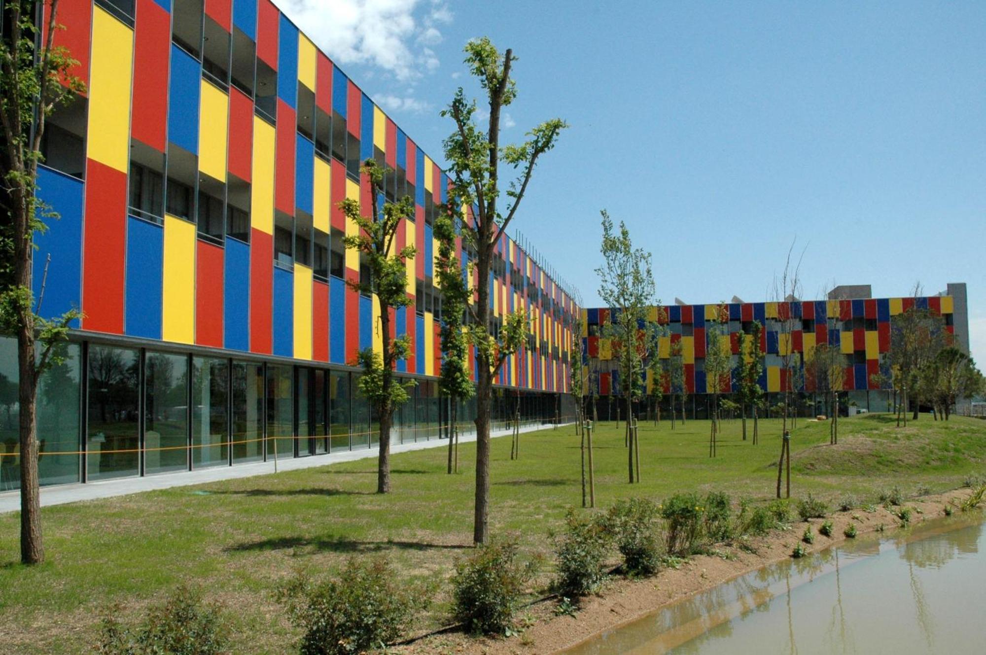 Centre Esplai Albergue El Prat de Llobregat Kültér fotó