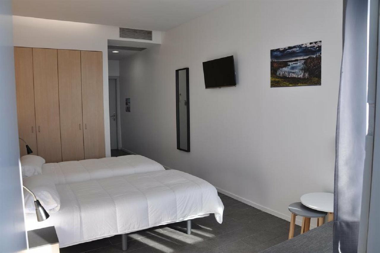 Centre Esplai Albergue El Prat de Llobregat Kültér fotó